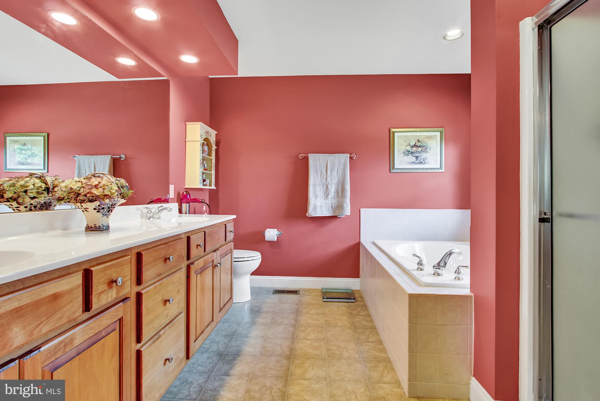 540 Campbell Road York, PA 17402 - Photo 14 of 26 Gallery Image 14