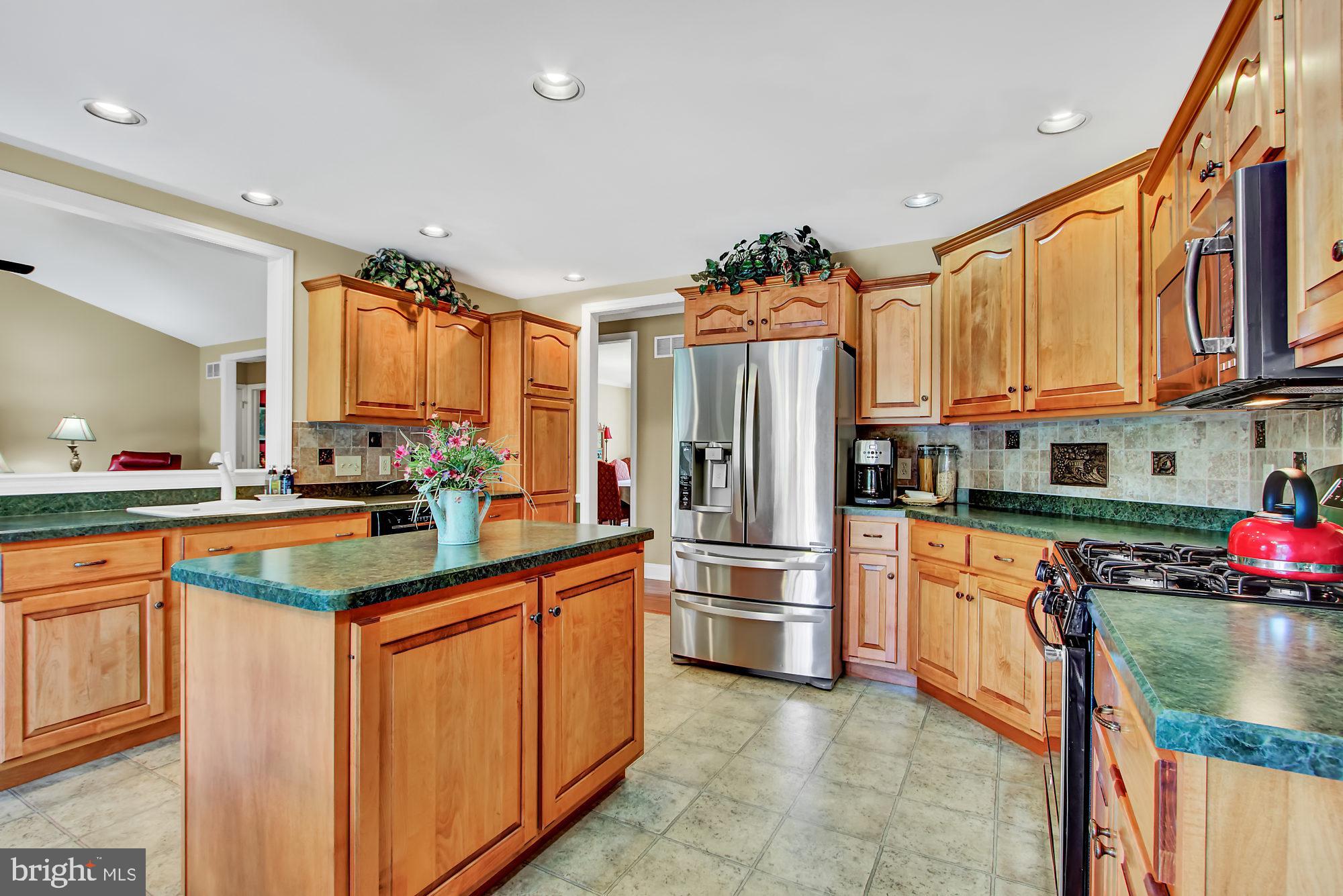 540 Campbell Road York, PA 17402 - Photo 10 of 26 Gallery Image 10