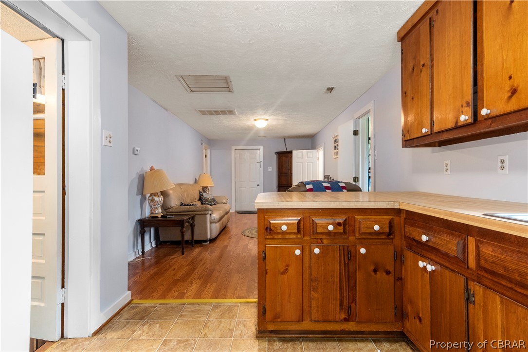 161 Cox Landing Road Topping, VA 23169 - Photo 10 of 34 Gallery Image 10