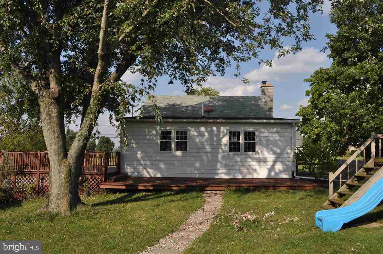 4220 Lewisberry Road York, PA 17404 - Photo 3 of 30