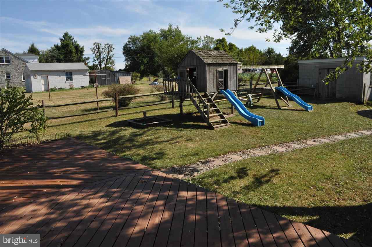 4220 Lewisberry Road York, PA 17404 - Photo 7 of 30