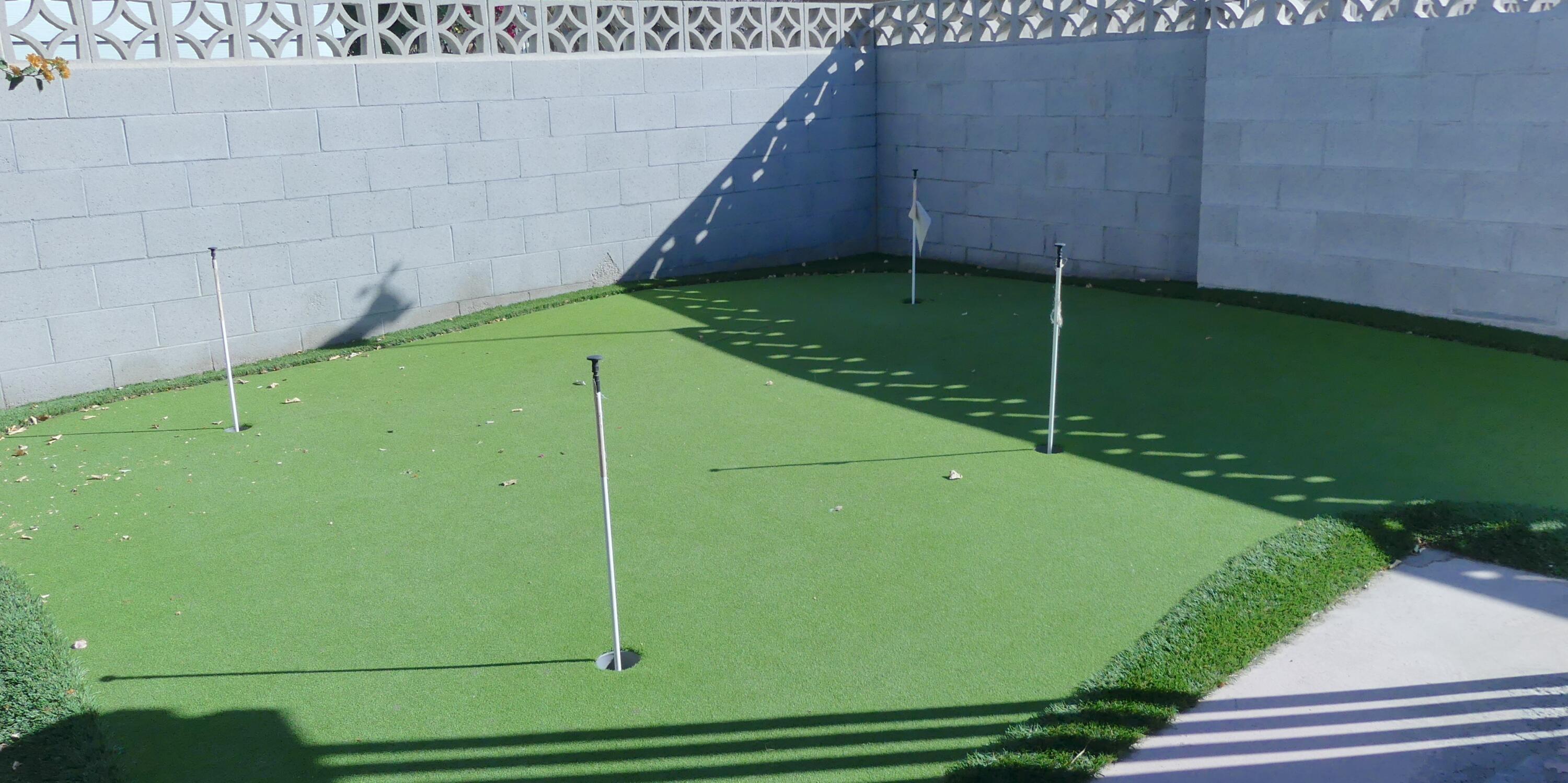 38181 Devils Canyon Drive Palm Desert, CA 92260 - Photo 20 of 29 Putting