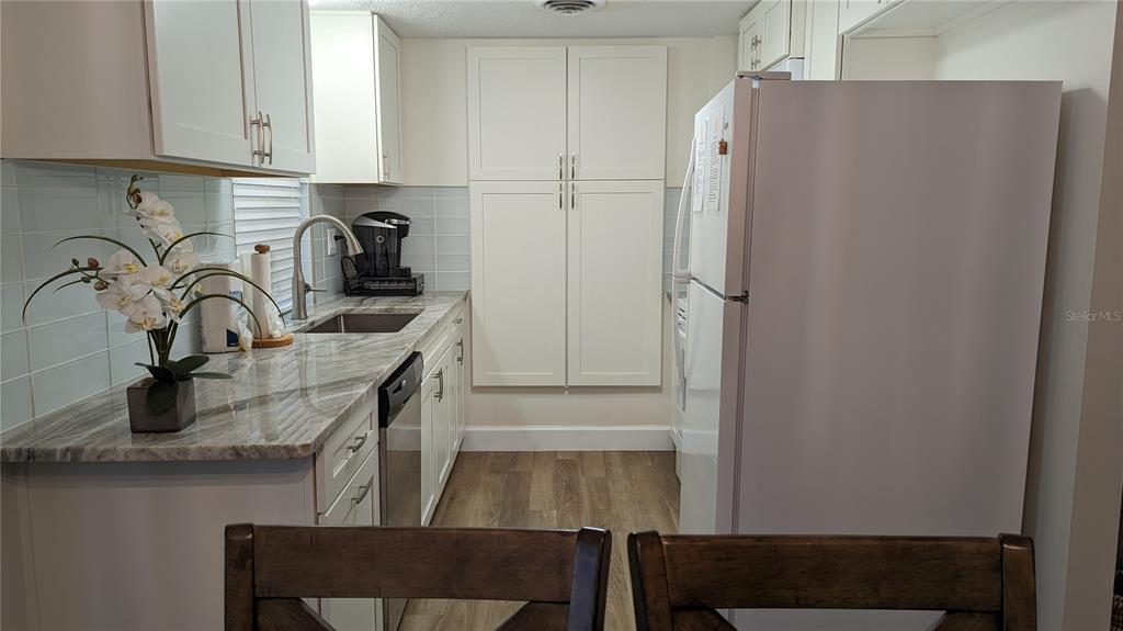 567 Bradenton Road Venice, FL 34293 - Photo 7 of 22