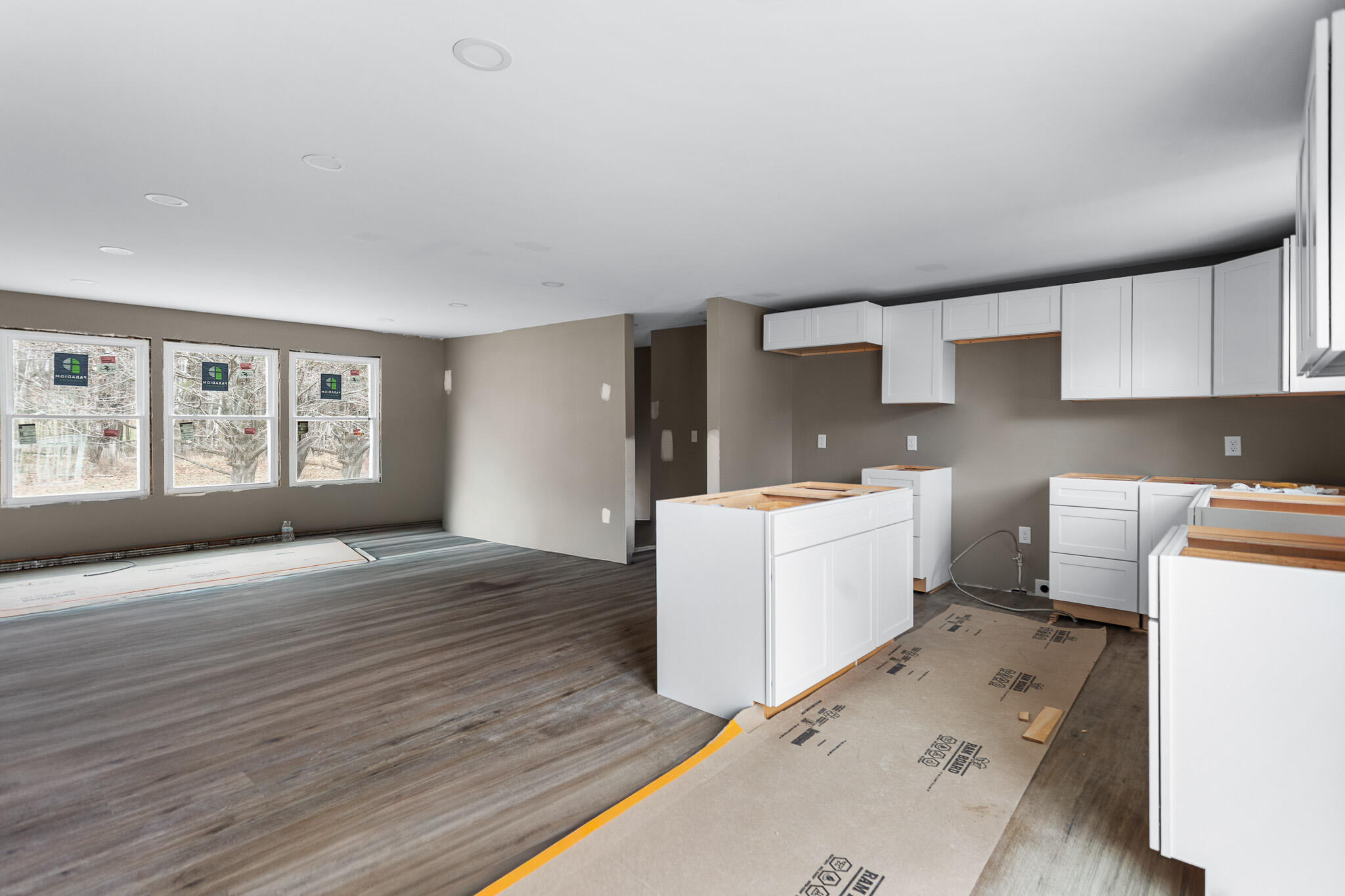 866 South Strong Road Strong, ME 04983 - Photo 8 of 30 interior-7