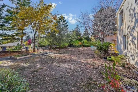 $935,000 | 2002 West Ridge Road, Littleton, CO 80120