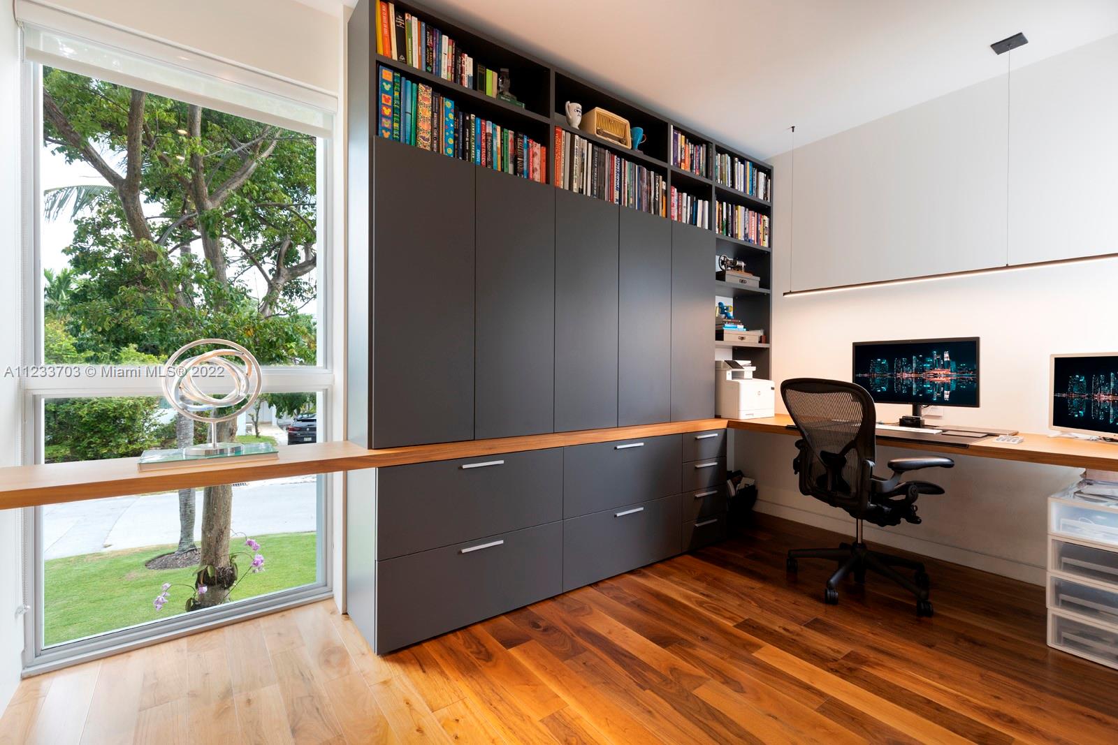 625 Curtiswood Drive Key Biscayne, FL 33149 - Photo 36 of 58