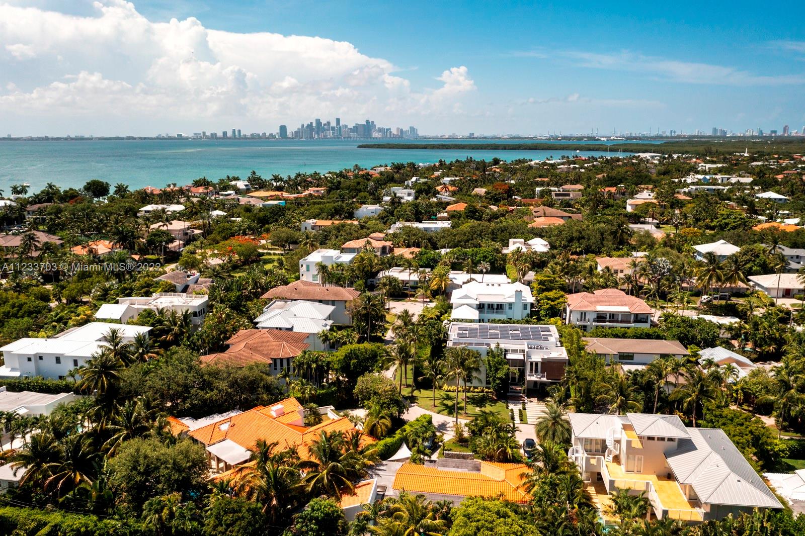 625 Curtiswood Drive Key Biscayne, FL 33149 - Photo 55 of 58 an aerial view of multiple house