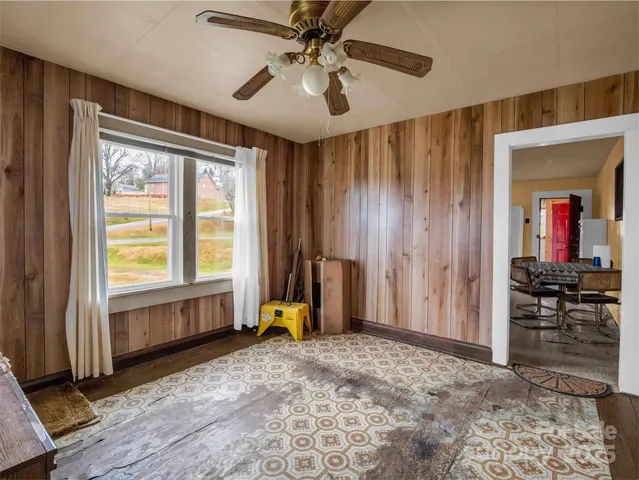 $389,000 | 120 Maple Ridge Road, Candler, NC 28715