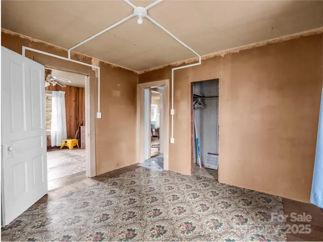 $389,000 | 120 Maple Ridge Road, Candler, NC 28715