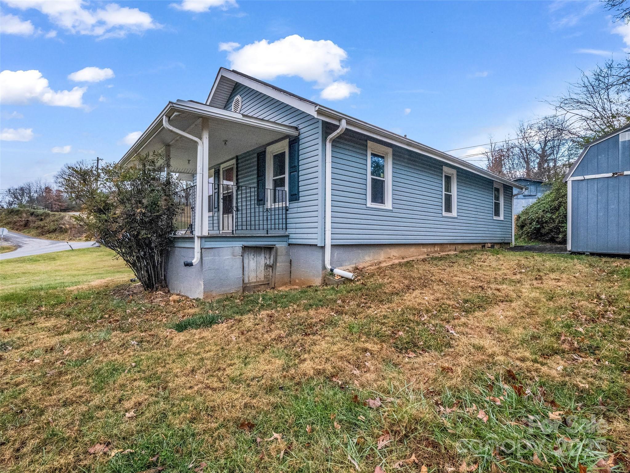120 Maple Ridge Road Candler, NC 28715 - Photo 2 of 39