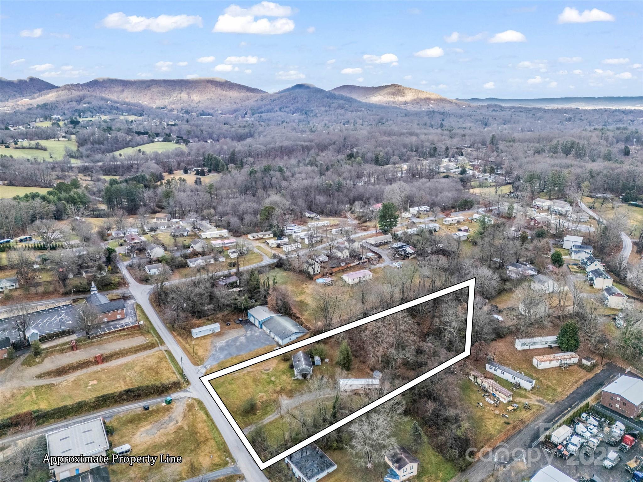 120 Maple Ridge Road Candler, NC 28715 - Photo 23 of 39