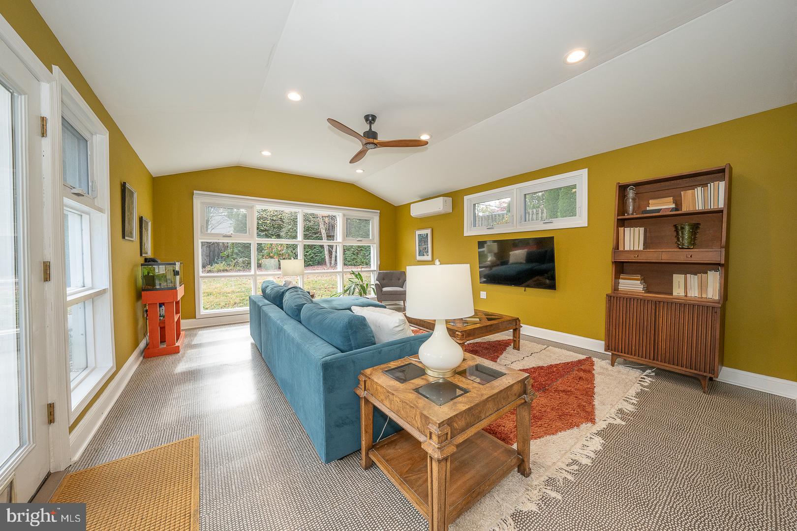 603 South Devon Avenue Wayne, PA 19087 - Photo 10 of 34 Family room addition with plenty of space to enjoy