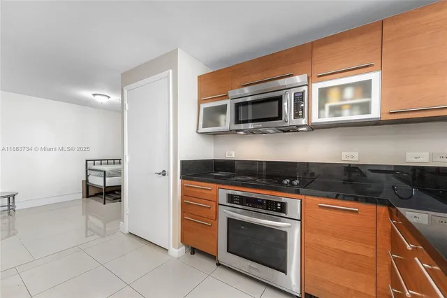 $4,600 | 244 Biscayne Boulevard, Unit 3609, Miami, FL 33132