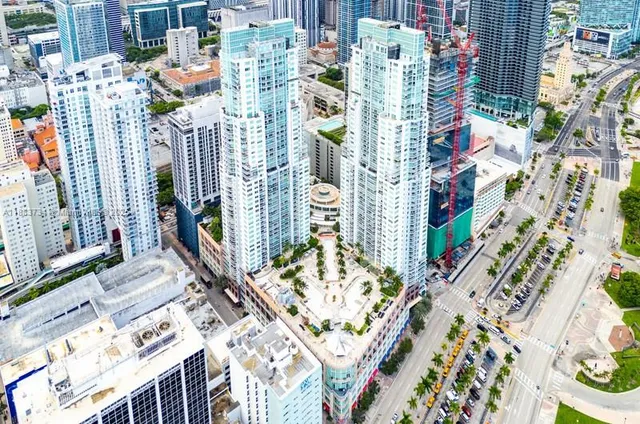 $4,600 | 244 Biscayne Boulevard, Unit 3609, Miami, FL 33132