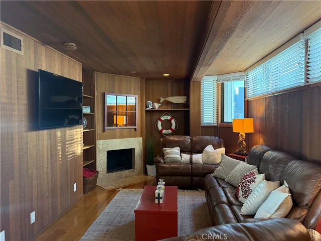 $14,500 | 72 Surfside Avenue, Unit A, Surfside, CA 90743