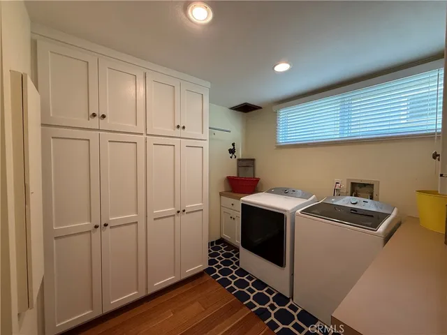 $14,500 | 72 Surfside Avenue, Unit A, Surfside, CA 90743