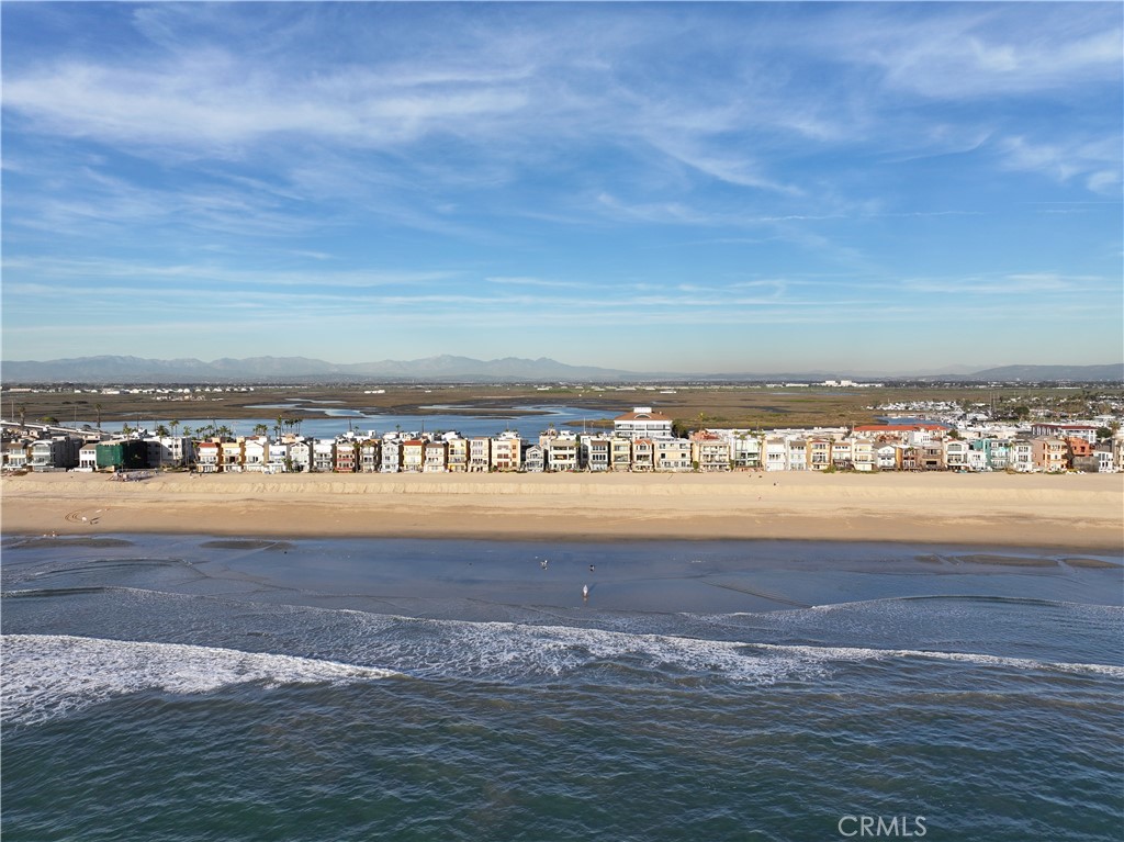 72 Surfside Avenue, Unit A Surfside, CA 90743 - Photo 49 of 51