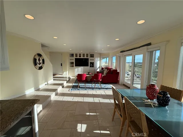 $14,500 | 72 Surfside Avenue, Unit A, Surfside, CA 90743