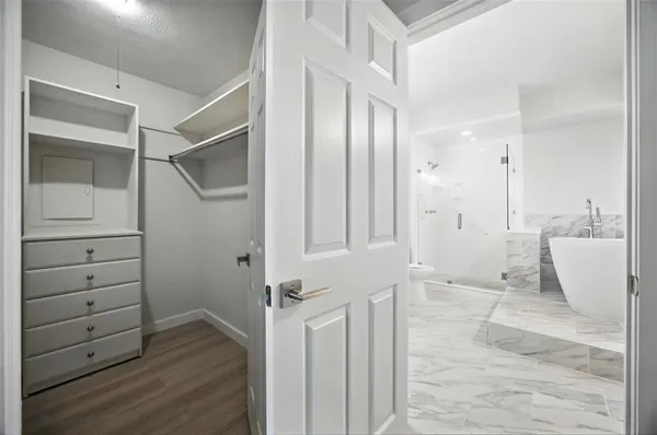 a view of a walk in closet