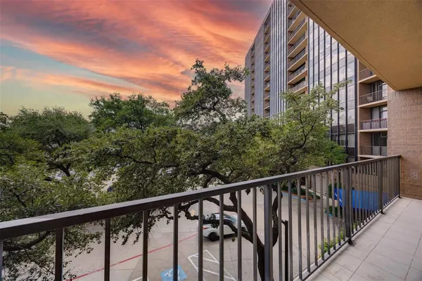 $3,500 | 5200 Keller Springs Road, Unit 313, Dallas, TX 75248