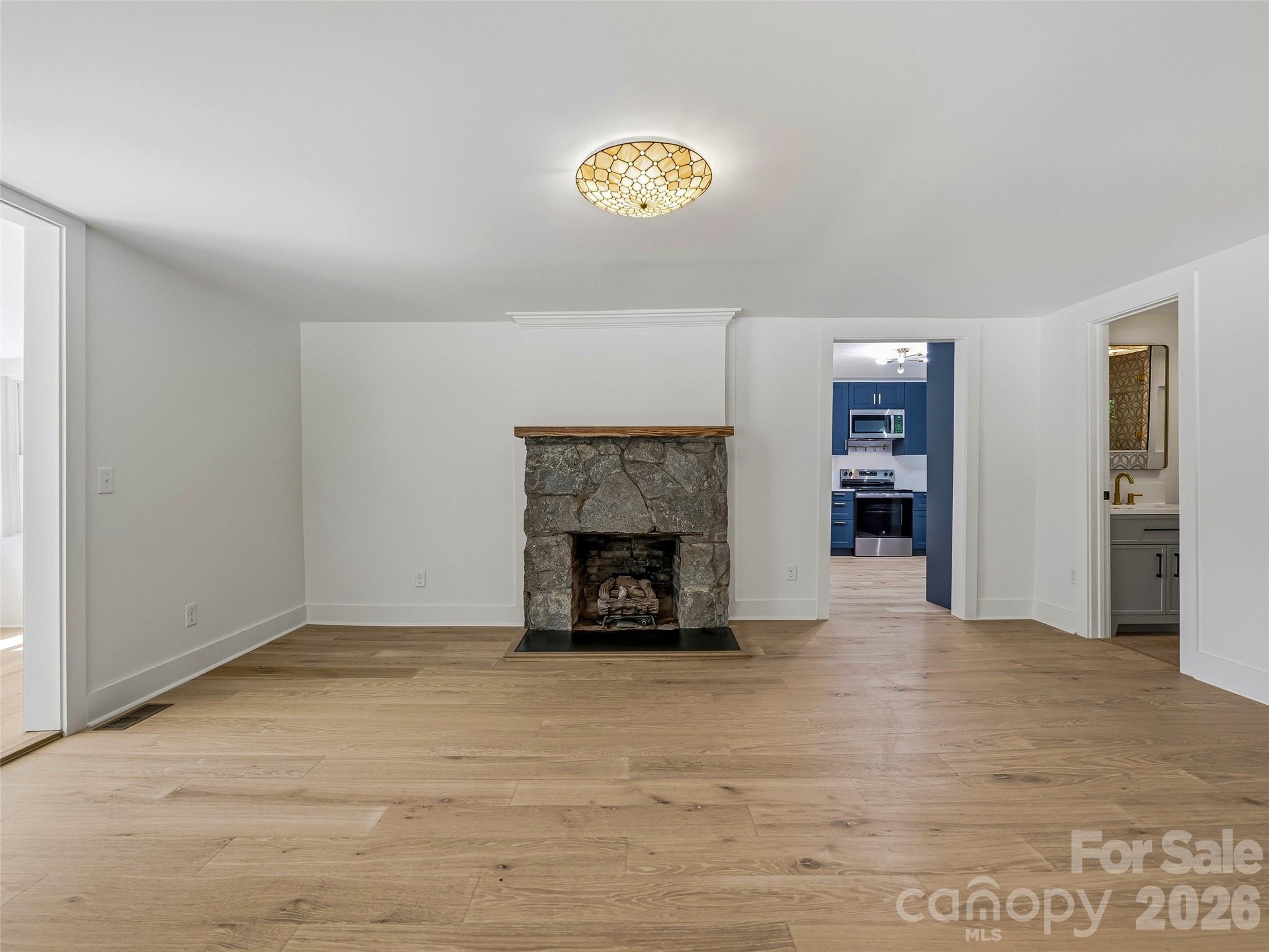 895 North Trade Street Tryon, NC 28782 - Photo 10 of 45