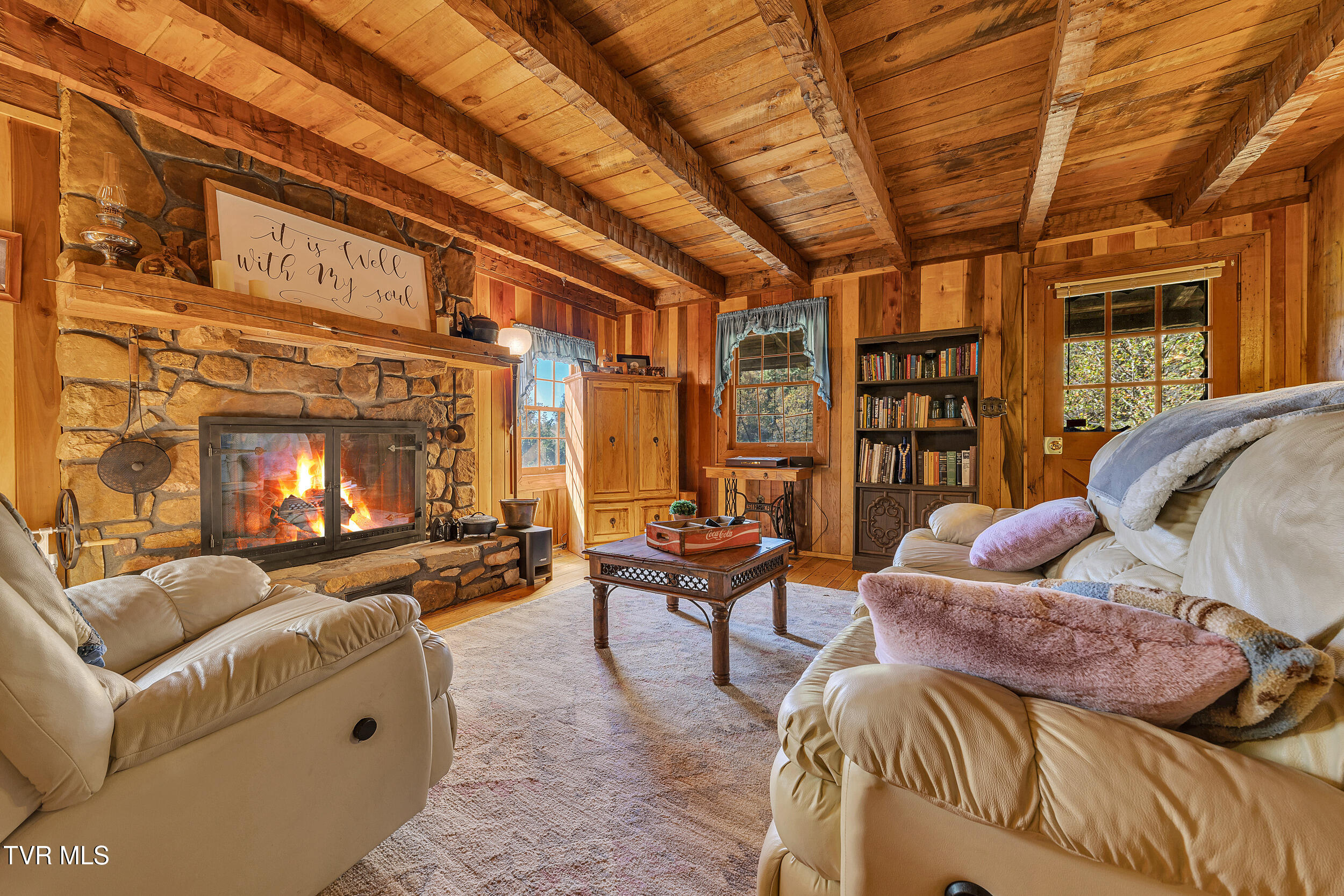 4379 Pine Orchard Road Butler, TN 37640 - Photo 17 of 57 8_28