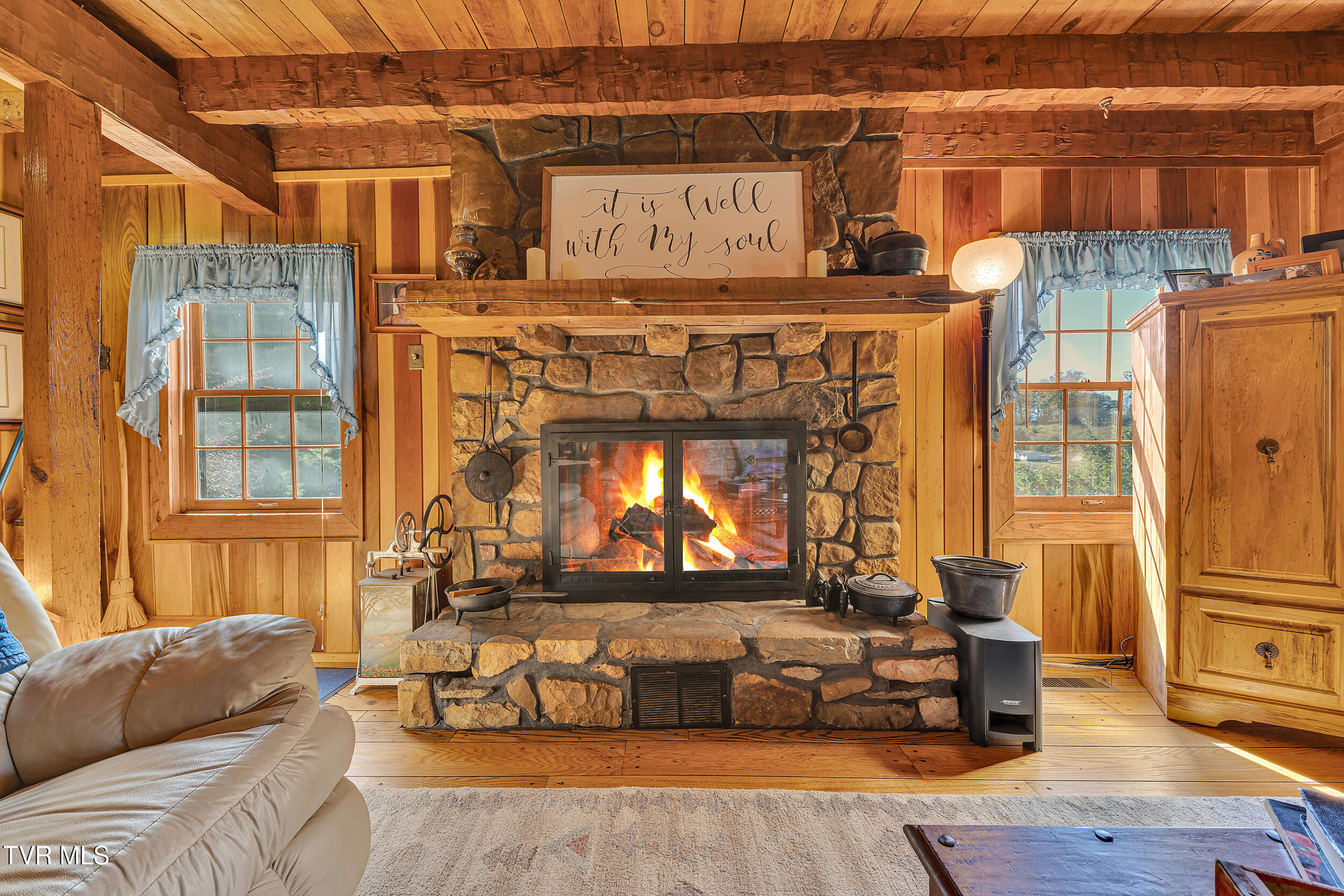 4379 Pine Orchard Road Butler, TN 37640 - Photo 18 of 57 9_29