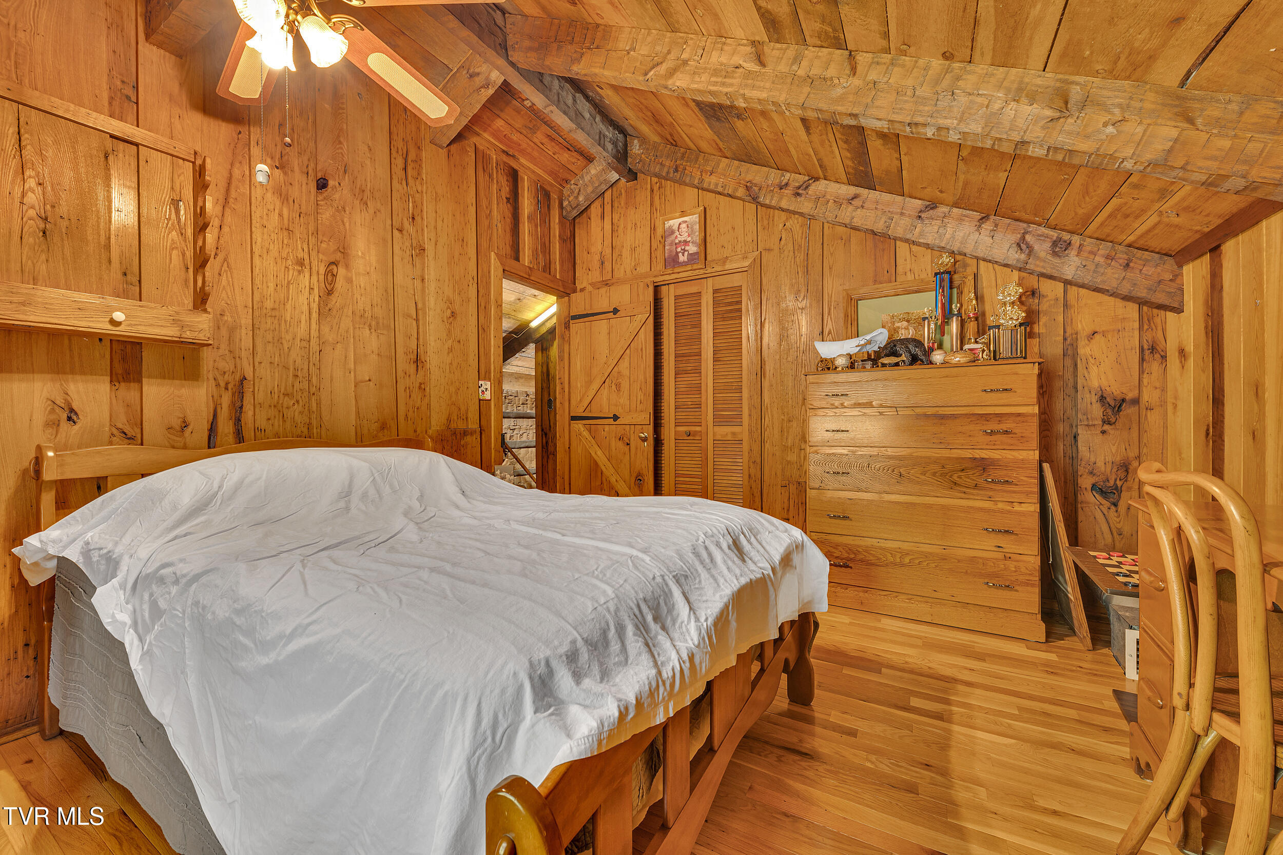 4379 Pine Orchard Road Butler, TN 37640 - Photo 27 of 57 27_47