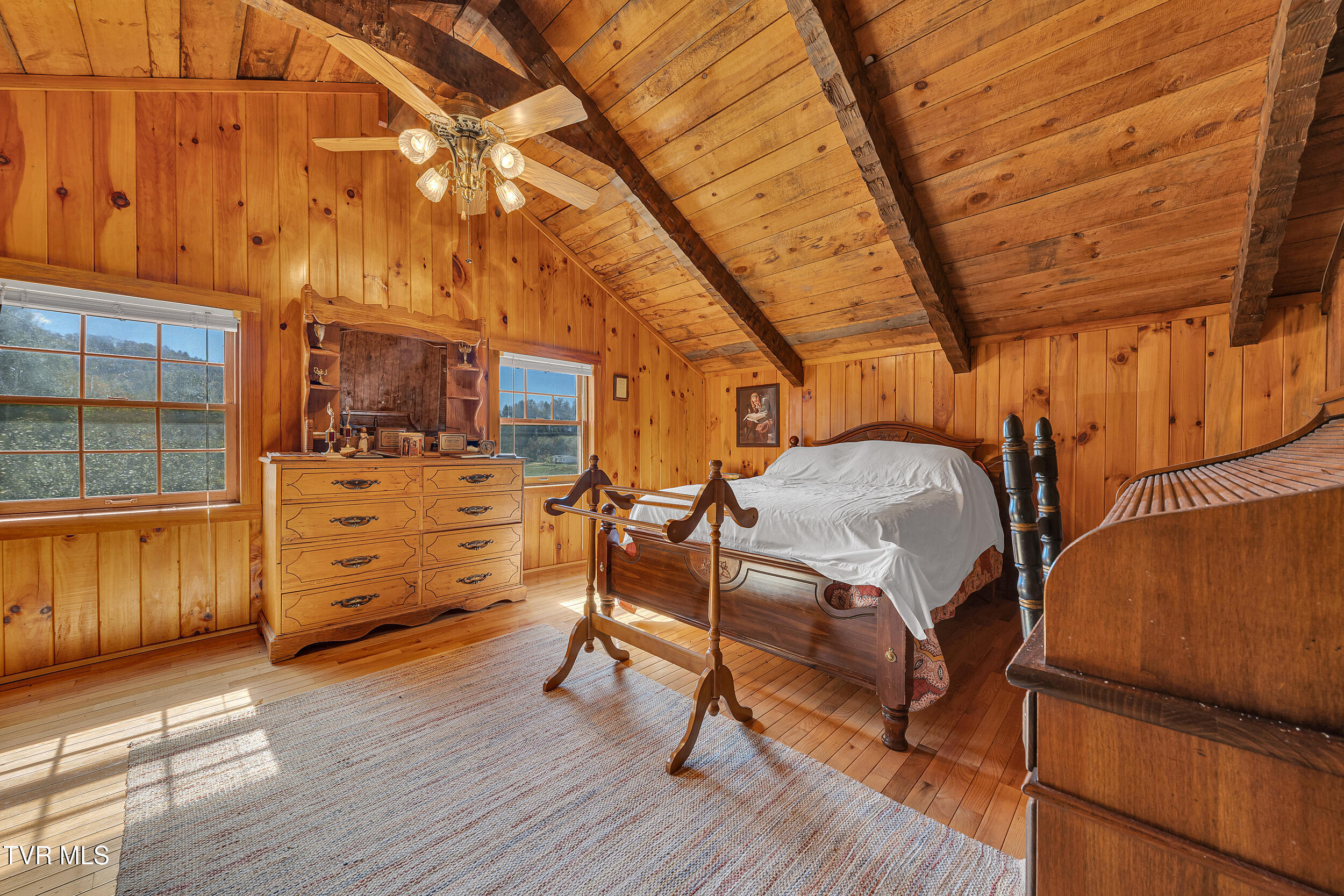 4379 Pine Orchard Road Butler, TN 37640 - Photo 28 of 57 24_44