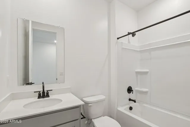 $2,195 | 18259 La Senda Drive West, Surprise, AZ 85387