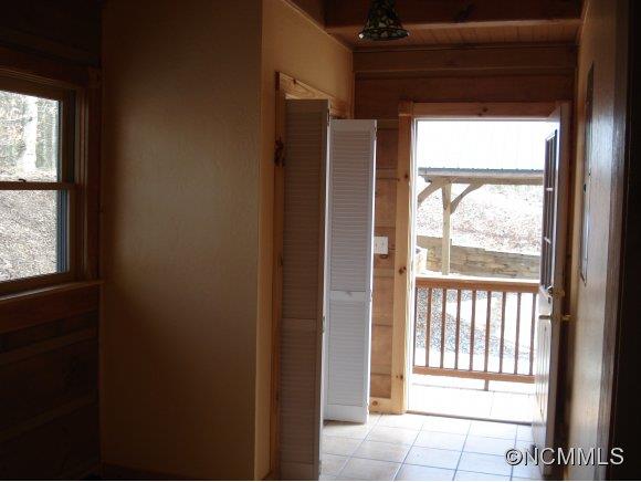 285 Log Cabin Ridge Marshall, NC 28753 - Photo 11 of 23 Gallery Image 11