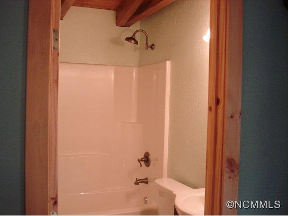 285 Log Cabin Ridge Marshall, NC 28753 - Photo 20 of 23 Gallery Image 20