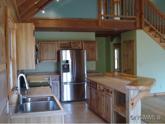 285 Log Cabin Ridge Marshall, NC 28753 - Photo 9 of 23 Gallery Image 9
