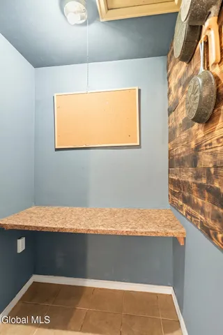 $215,000 | 11 Troy Street, Fort Johnson, NY 12070