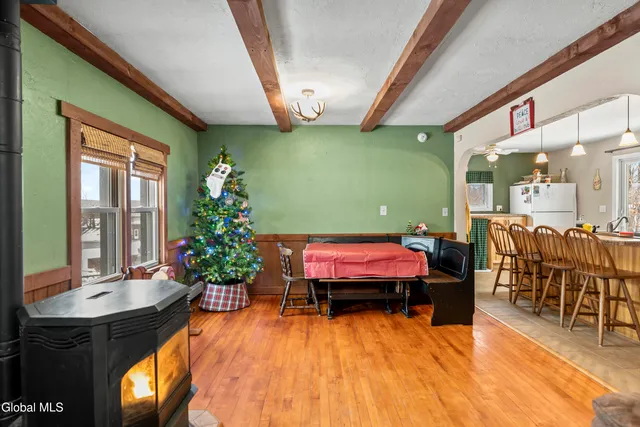 $215,000 | 11 Troy Street, Fort Johnson, NY 12070