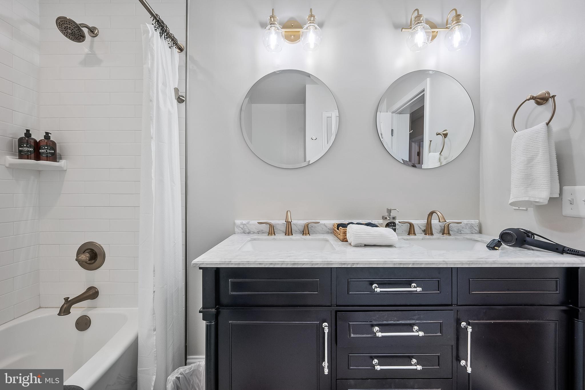 125 Allegany Road Stevensville, MD 21666 - Photo 32 of 64 2nd bathroom