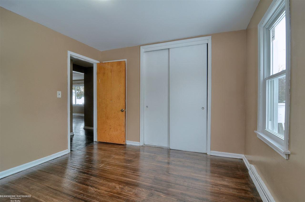 582 Demille Road Lapeer, MI 48446 - Photo 12 of 25 31371718-11.JPG