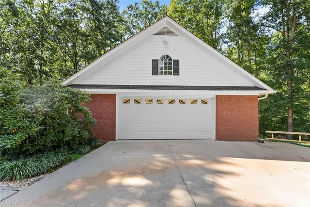 $650,000 | 6655 Windvane Point, Clermont, GA 30527