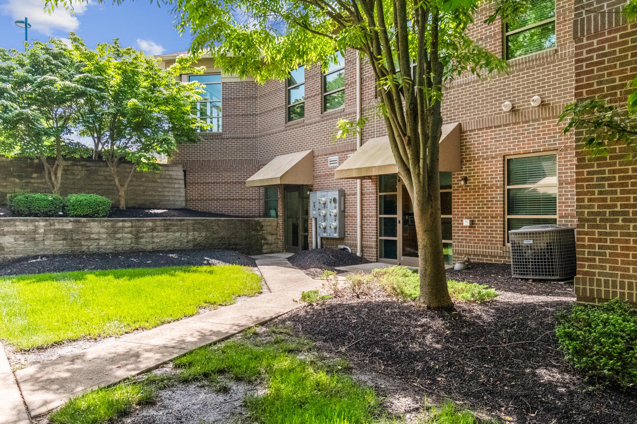 387 County Line Road West, Unit 115 Westerville, OH 43082 - Photo 4 of 37 4-print-387 County Line Rd 115-04
