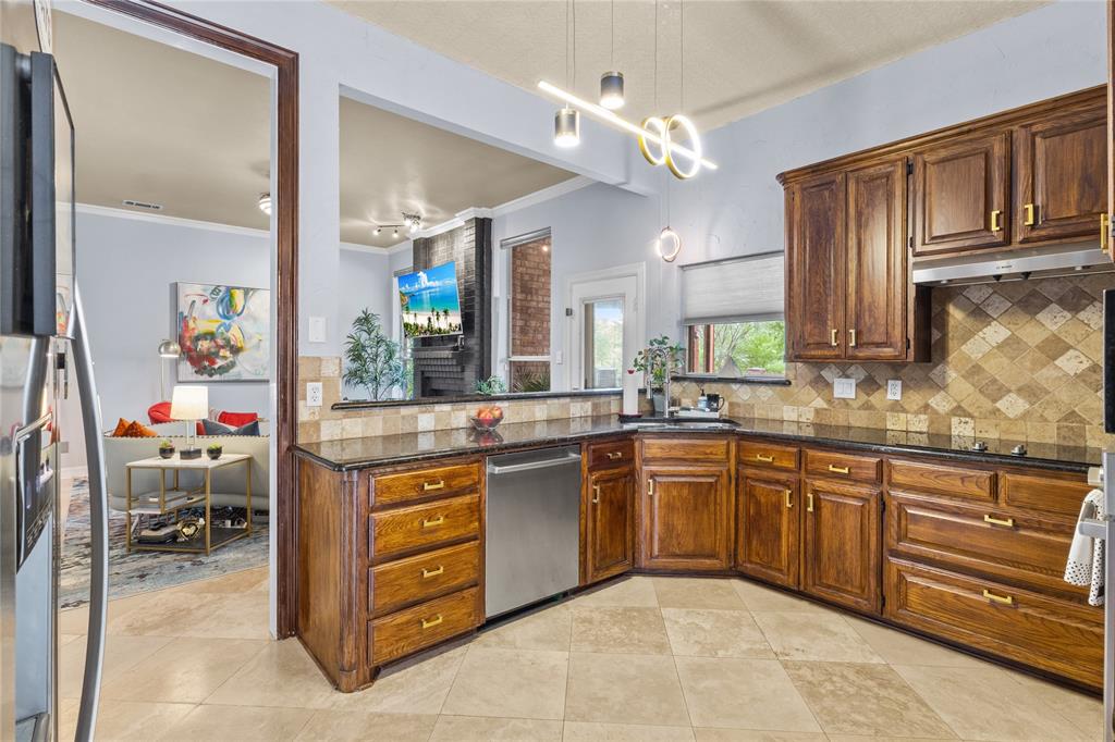 920 Rush Creek Road Keller, TX 76248 - Photo 10 of 25