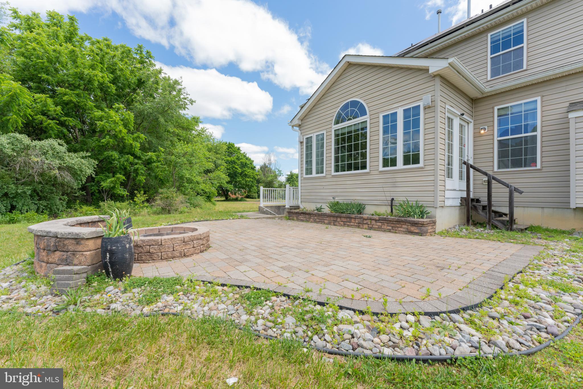 653 Chews Landing Road Sicklerville, NJ 08081 - Photo 19 of 59 Patio with Fire Pit