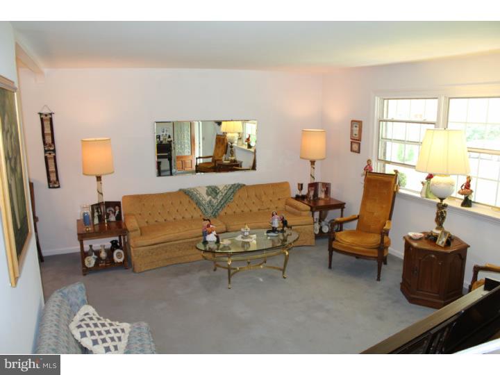 34 Cherokee Road Doylestown, PA 18901 - Photo 4 of 20 Gallery Image 4