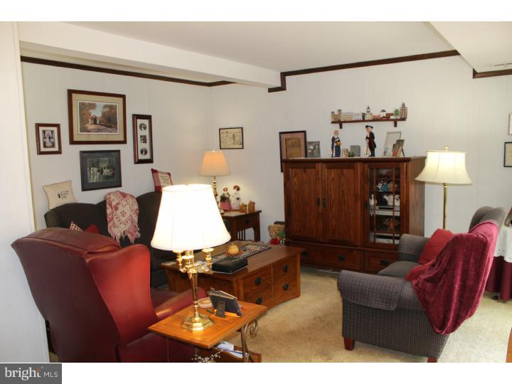 34 Cherokee Road Doylestown, PA 18901 - Photo 9 of 20 Gallery Image 9