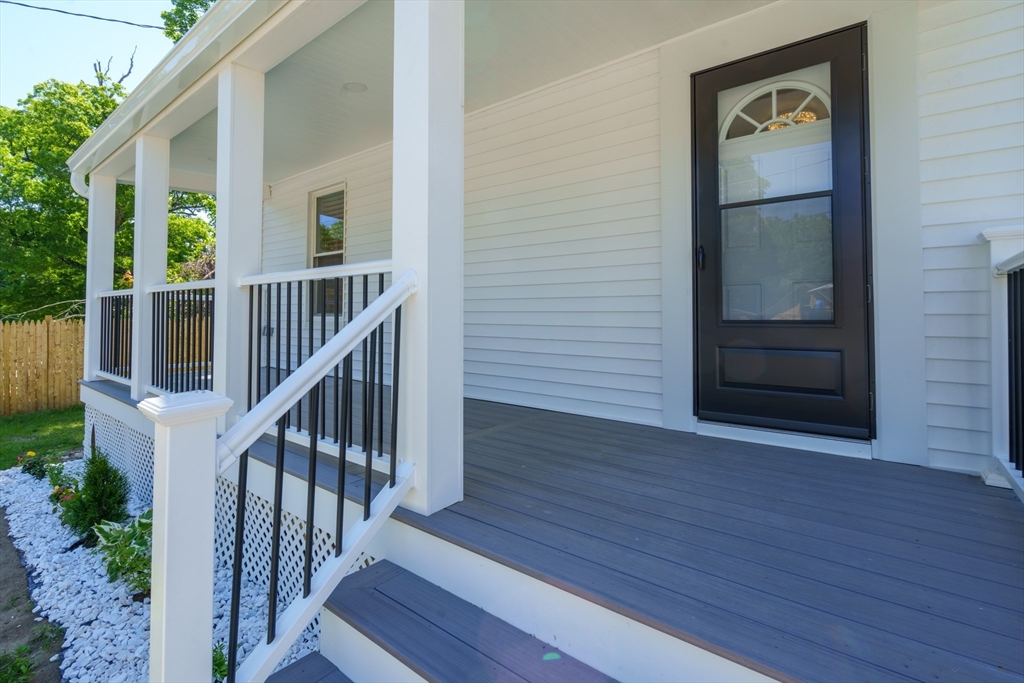 10 Walnut Street Ware, MA 01082 - Photo 3 of 28