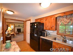 3211 Hunting Country Road Tryon, NC 28782 - Photo 11 of 24 Gallery Image 11
