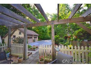 3211 Hunting Country Road Tryon, NC 28782 - Photo 6 of 24 Gallery Image 6