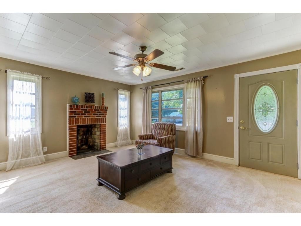 253 Cherry Grove Road Reidsville, NC 27320 - Photo 7 of 24 Gallery Image 7