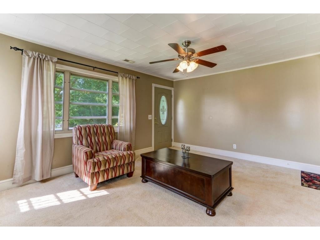 253 Cherry Grove Road Reidsville, NC 27320 - Photo 8 of 24 Gallery Image 8