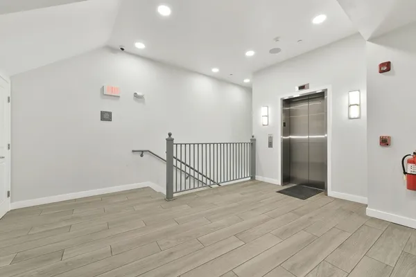 $1,575 | 64 Market Street, Unit 207, Lynn, MA 01901