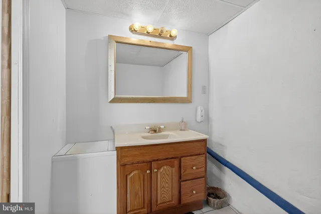 $275,000 | 5409 Lebanon Avenue, Philadelphia, PA 19131